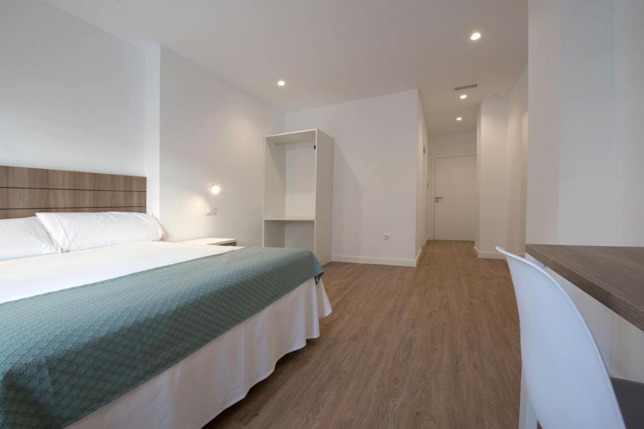 Hostal Beach Santa Pola Luaran gambar